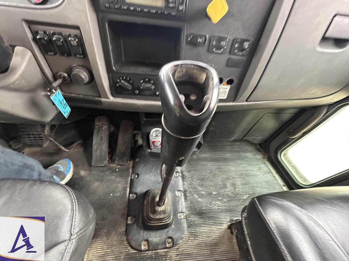 Used 2012 PETERBILT 337 SERVICE TRUCK