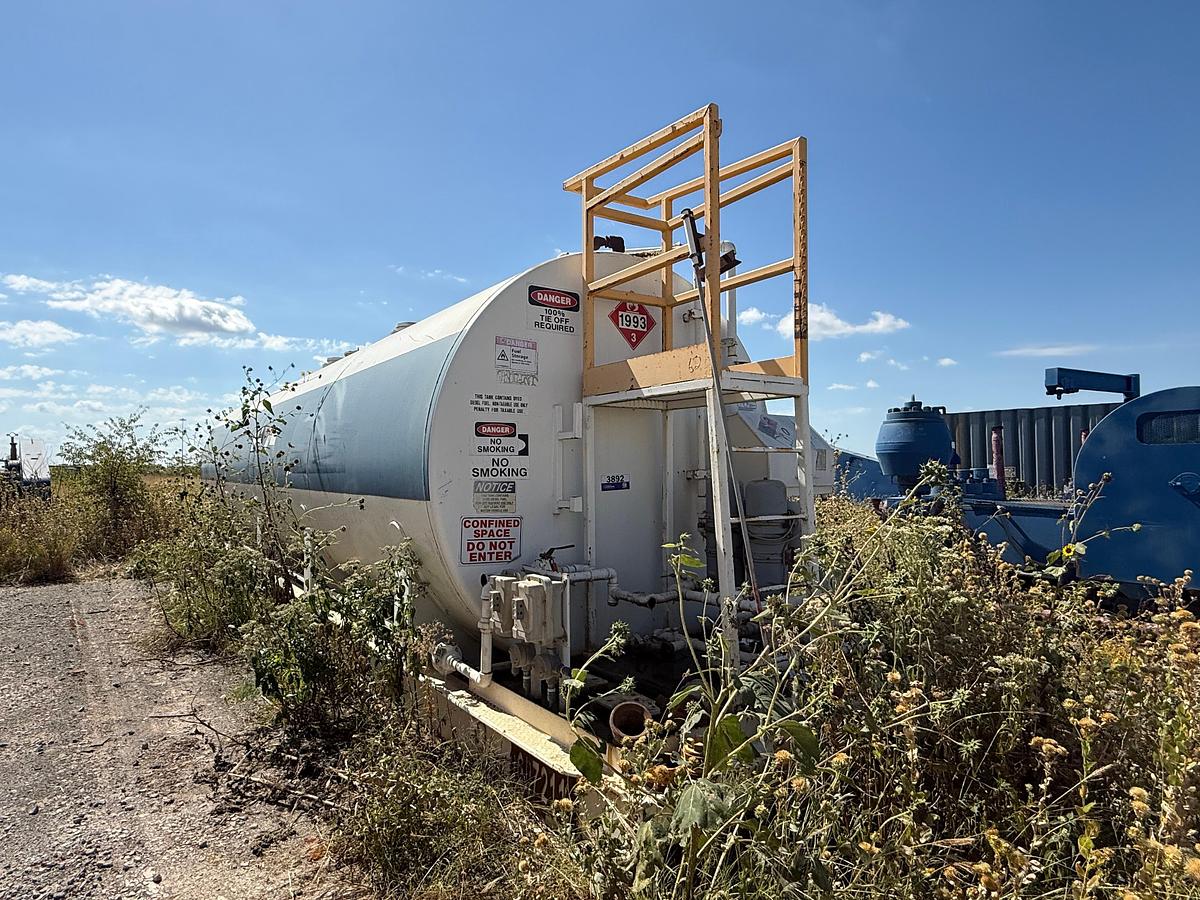 Used APPROX. 10,000 Gallon Diesel Tank - Skidded