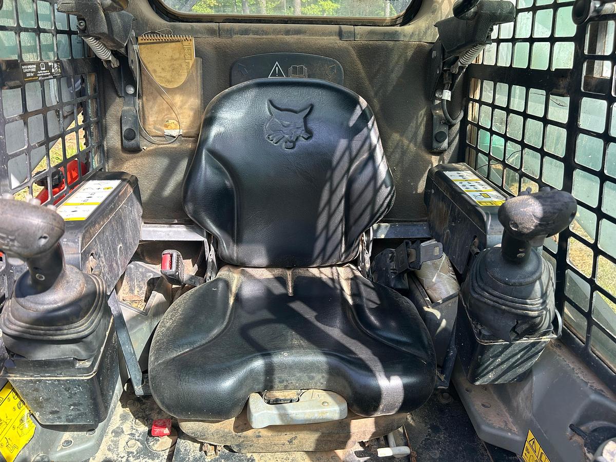 Used 2021 Bobcat Skid Steer T595