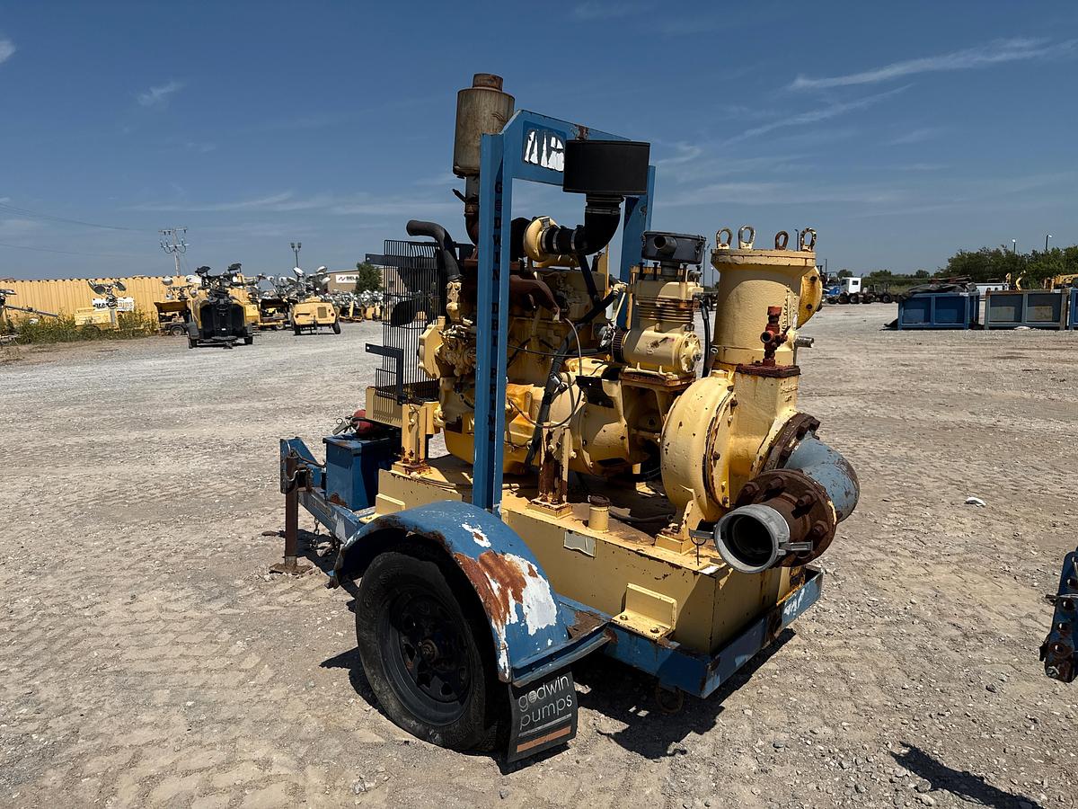 Used Godwin Transfer Pump With a John Deere 4.5L Diesel