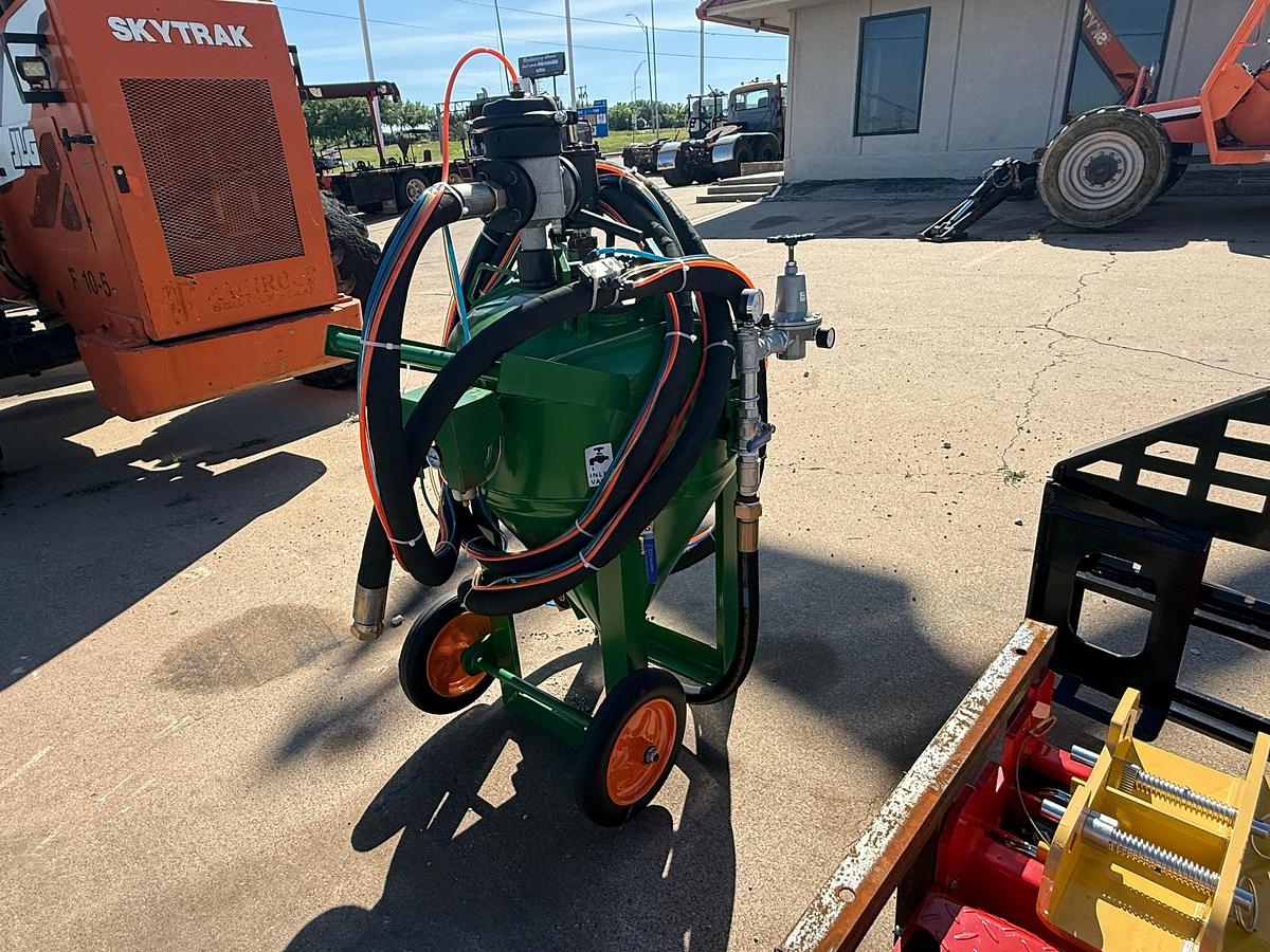 Used 2025 PABREAK Sand Blaster