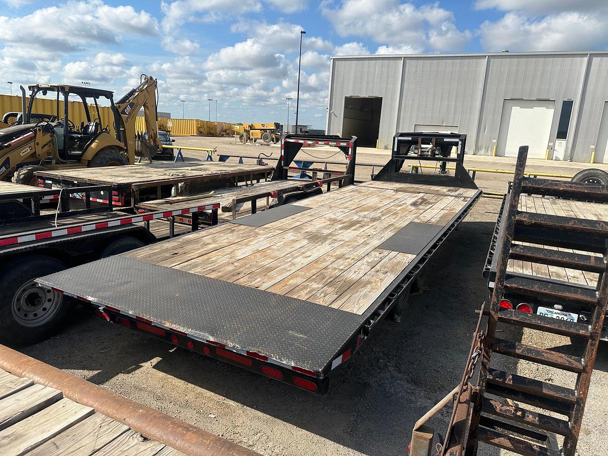 Used 2024 PJ Trailer MGF 26' Deck with Tilt Deck and Smitty Bilt 17,500 lb Winch