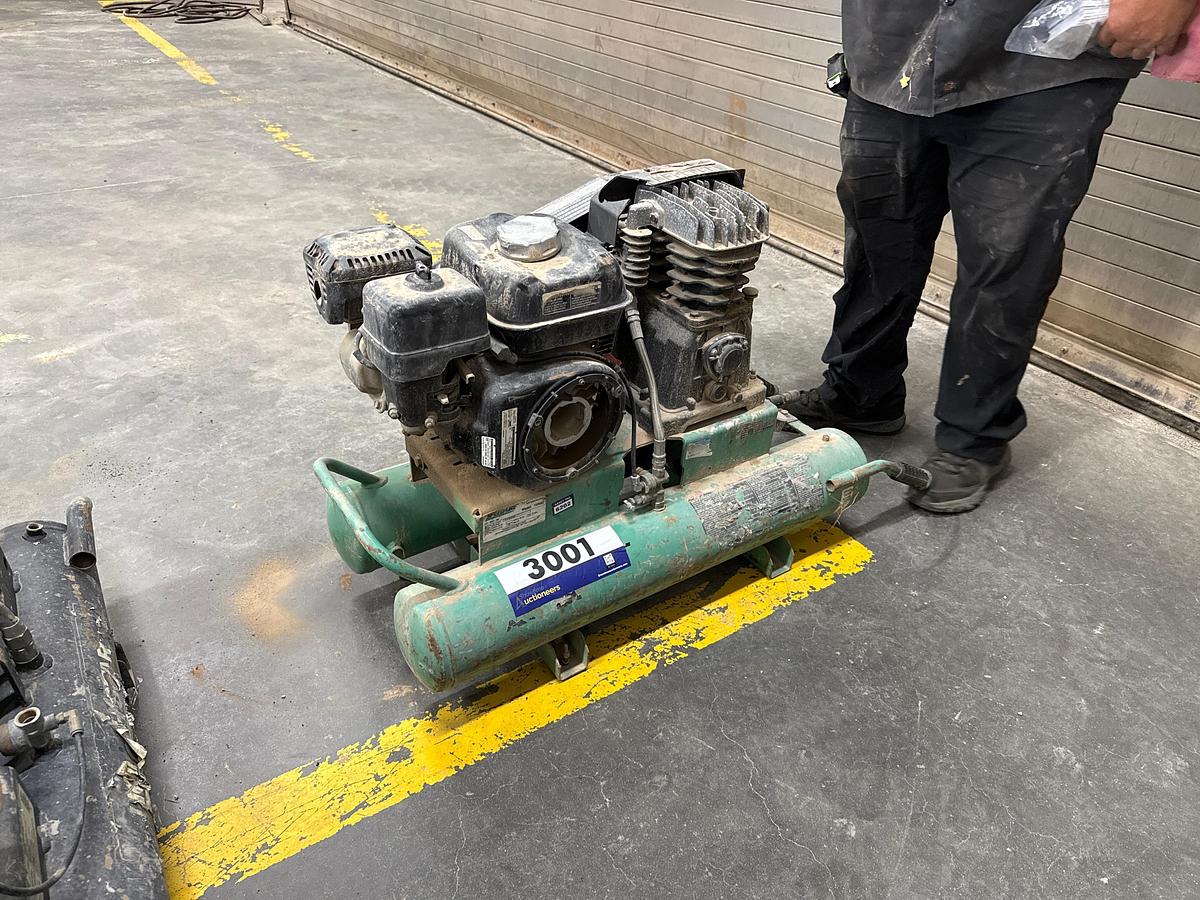 Used Speed Air 1VN93 8 gallon Air Compressor