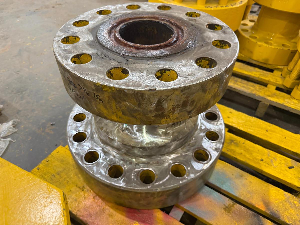 Used 5 1/8-15m x 7 1/16-15m Spool