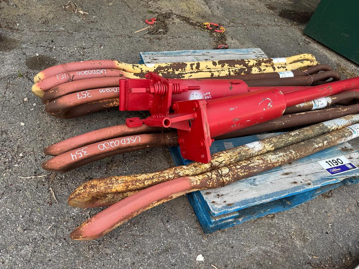 Used (2) Hydraulic Cylinders, (8) Elevator Links