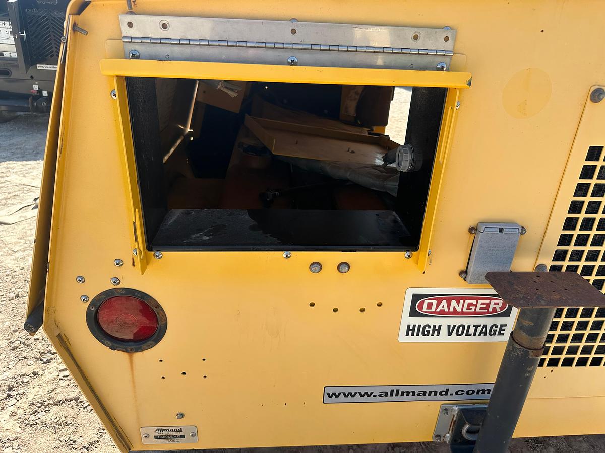 Used Allmand maxi-lite V 8kw Light Plant, Inoperable No Generator.