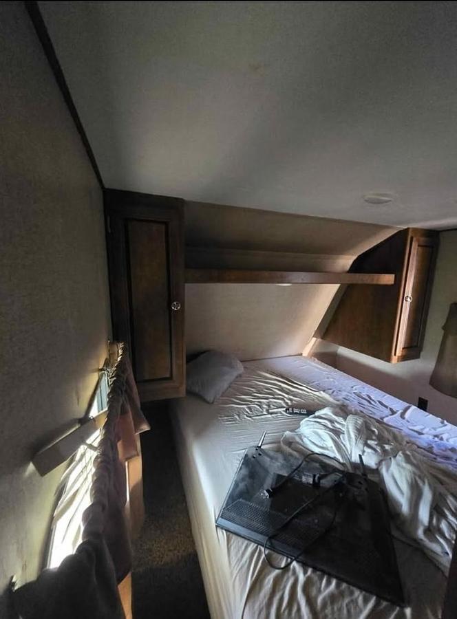 Used 2018 Longhorn Crossroads Bumper Pull Travel Trailer Bunkhouse