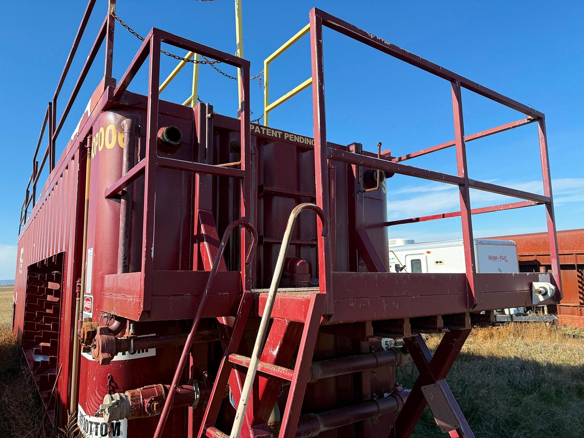 Used 440 BBLS Trailer Mounted Open Top Frac Tank