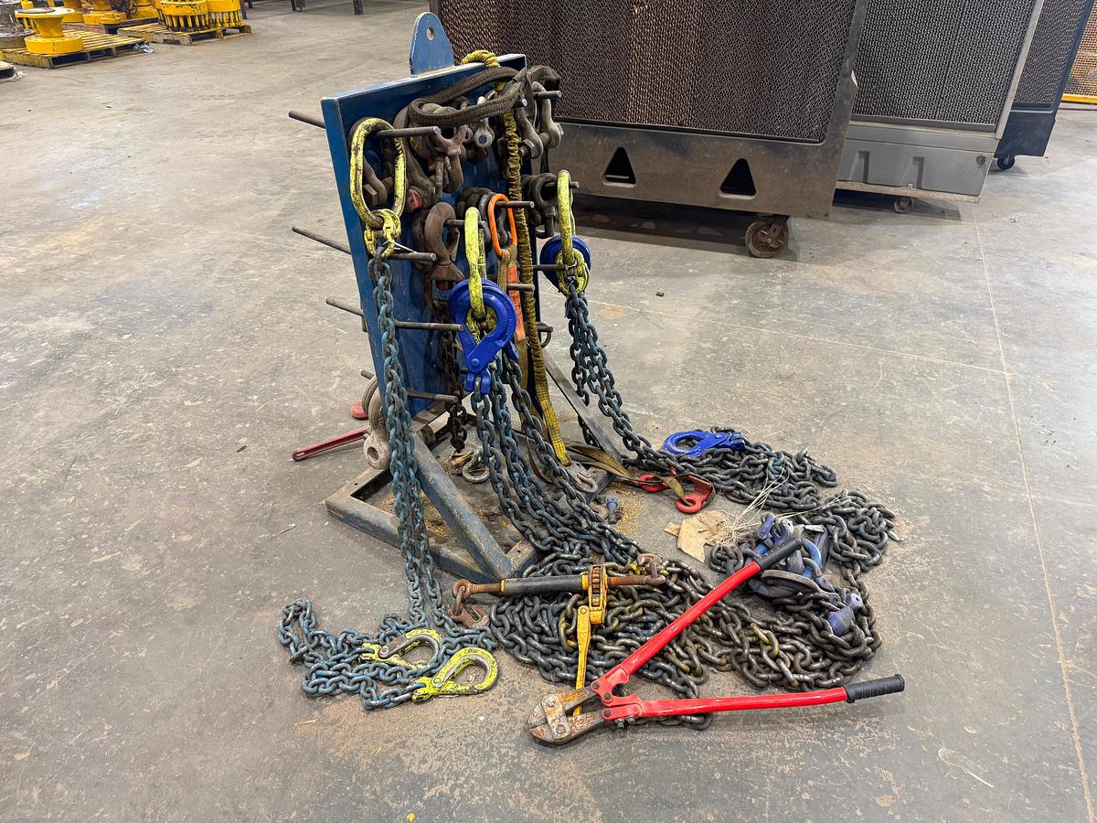 Used Rack with Cloviss, Rackets, Slings, Chain