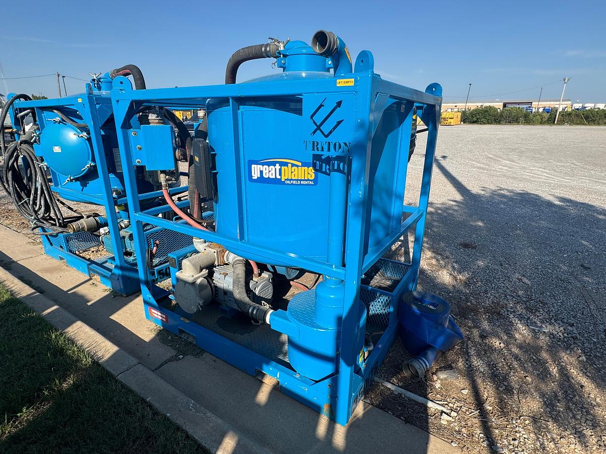 Used Triton / Great Plains Vacuum Tank System
