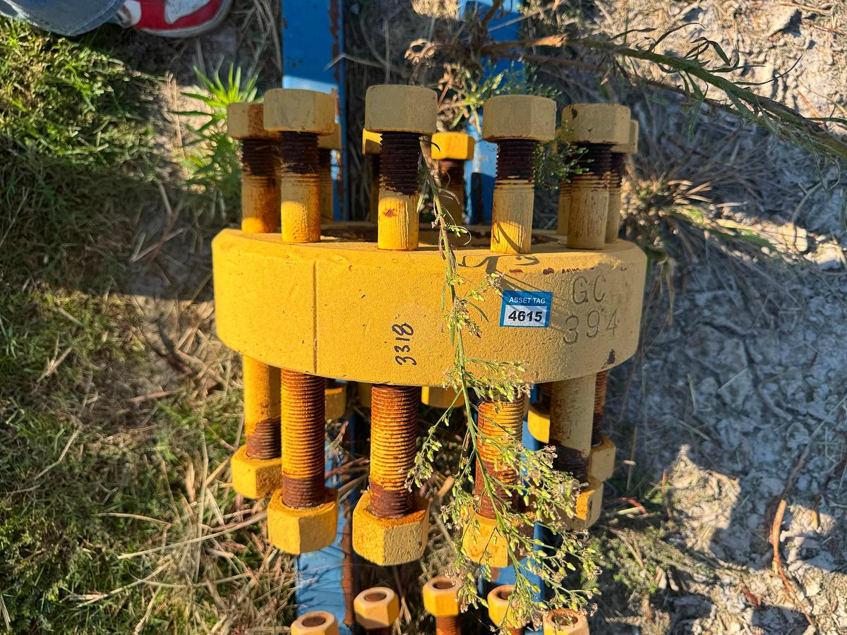 Used (2) 7 1/16'' DSA