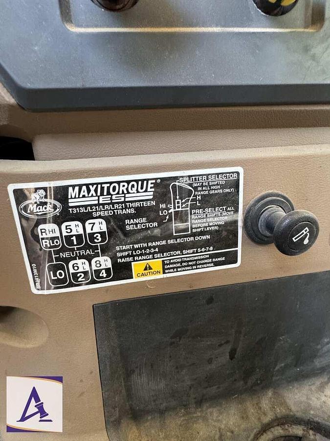 Used 2008 Mack GU713 Swab Rig Truck - MP7 Motor - Walker Neer!