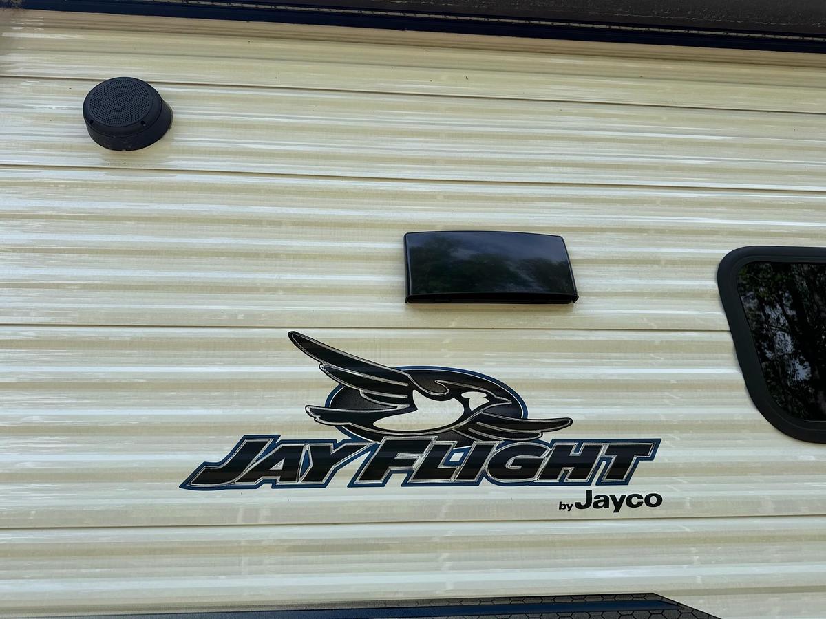 Used 2022 Jayco Jay Flight Travel Trailer
