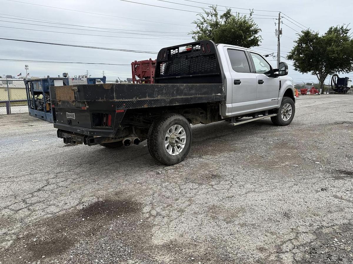 Used Ford F350 XLT 6.7L Power Stroke With Flatbed