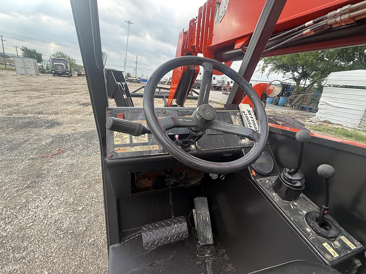 Used 2013 JLG SKYTRAK Telehandler