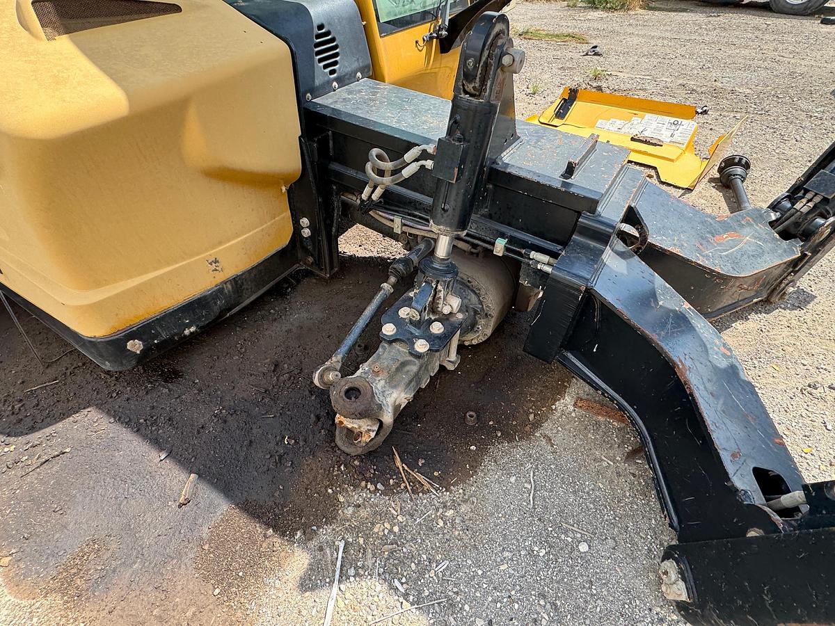 Used 2012 Caterpillar TL1255 Telehandler