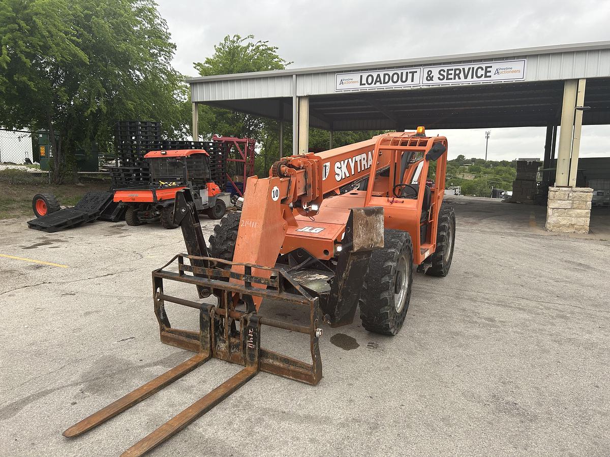 Used 2014 JLG 10054 SKYTRAK Telehandler