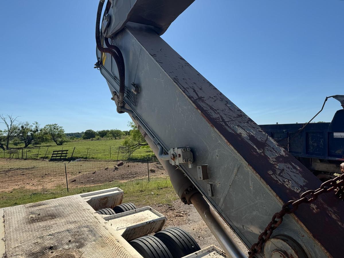 Used VOLVO Excavator