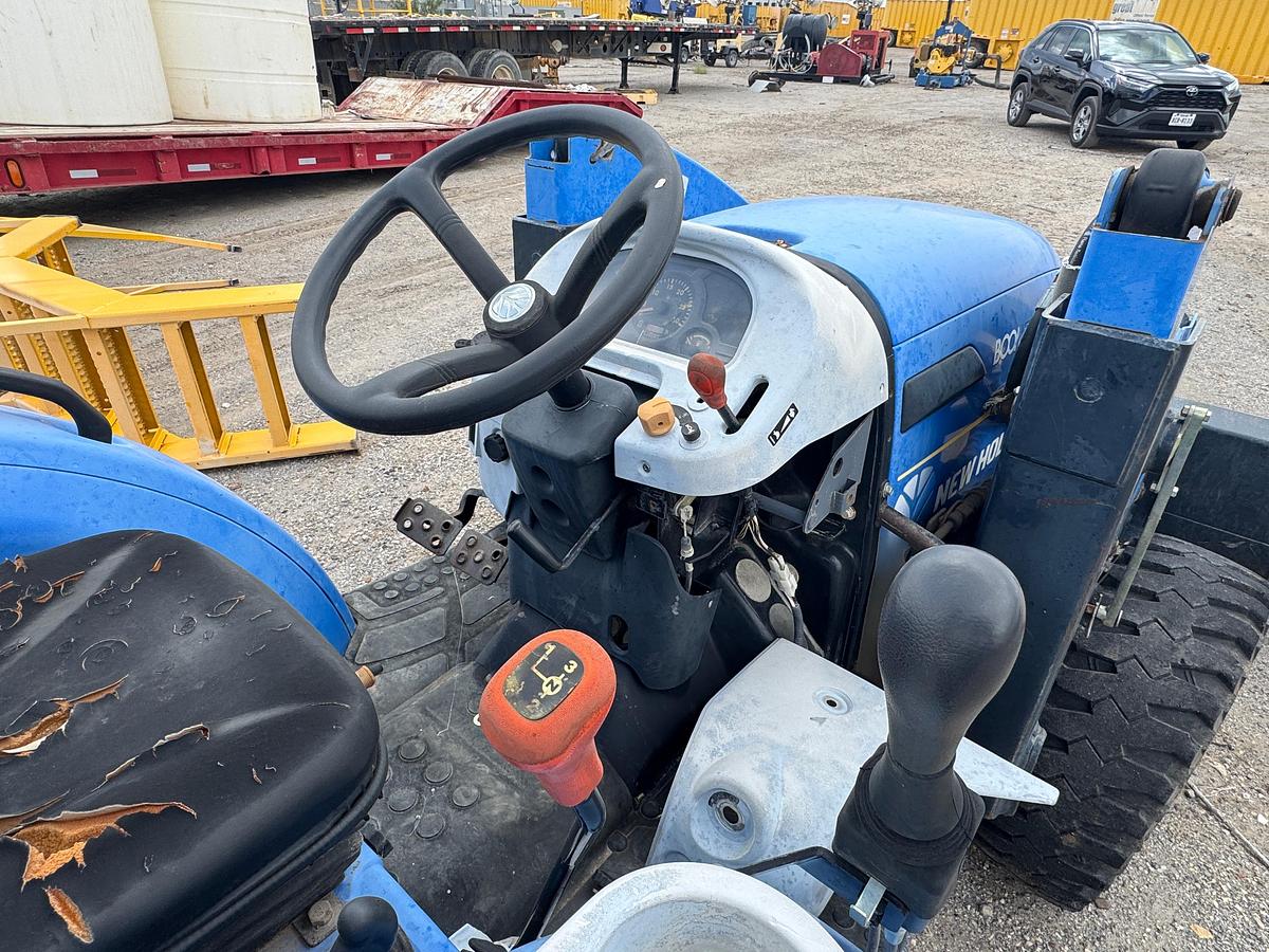 Used New Holland Boomer 3050 Tractor with Loader
