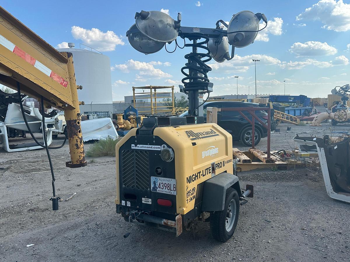 Used Allmand Night-Lite Pro 2 7.5KW Light Plant with Kubota Engine