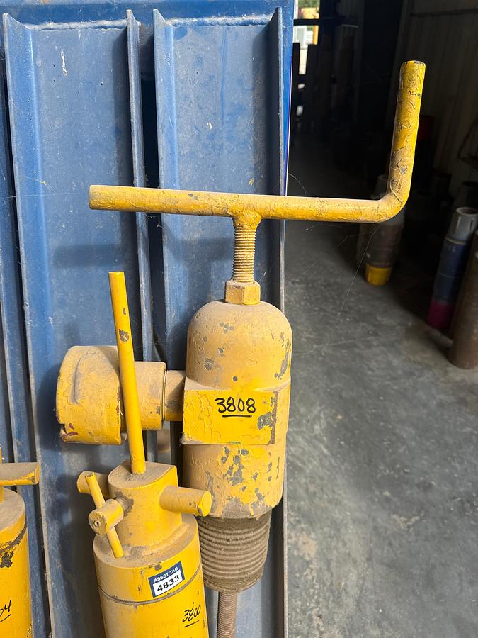 Used (2) TIW Kelly Valve Manual Type
