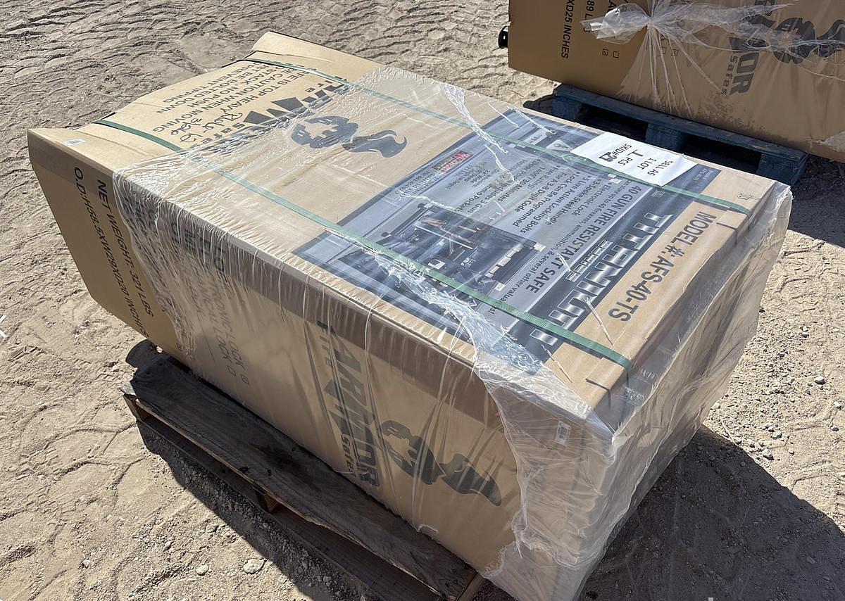 Used Armor Titanium Series 40 Gun Safe