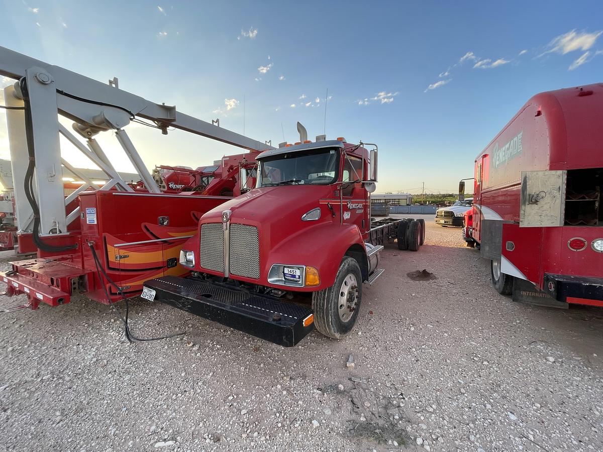 Used 2007 Kenworth T300