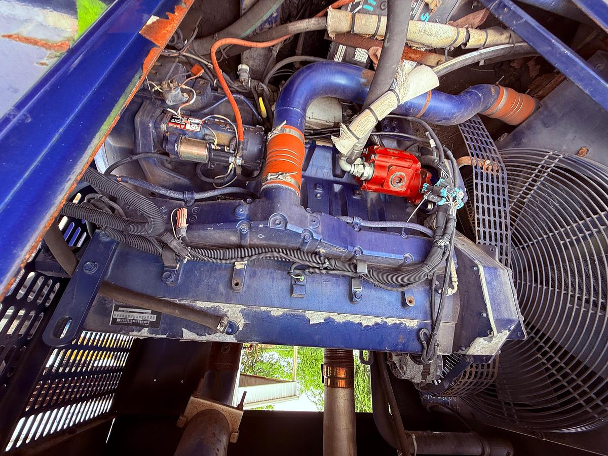 Used 2005 Kenworth T800 Pump Truck - Gardner Denver / OPI 10K Triplex Pump - Fully Functional!