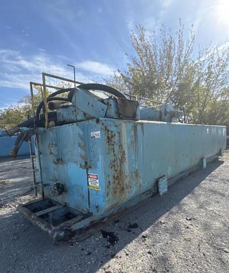 Used Mud Tank - Hardline Rack - Dual Compartment - Top Mounted Walkways - GREAT TANK!