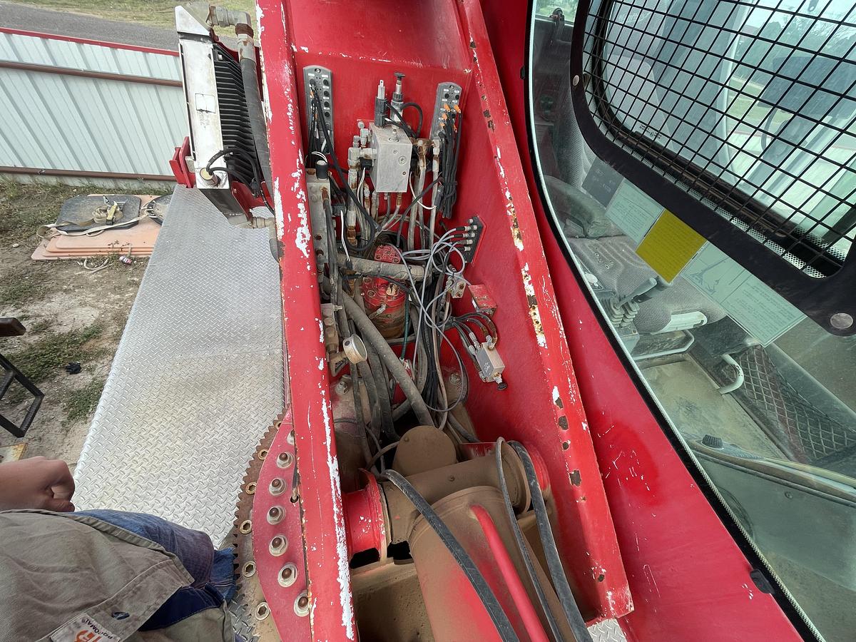 Used 2013 Peterbilt 367 Boom Truck Crane