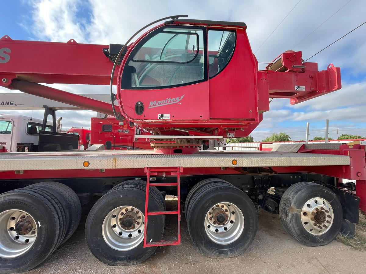 Used 2013 Peterbilt 367 Boom Truck Crane