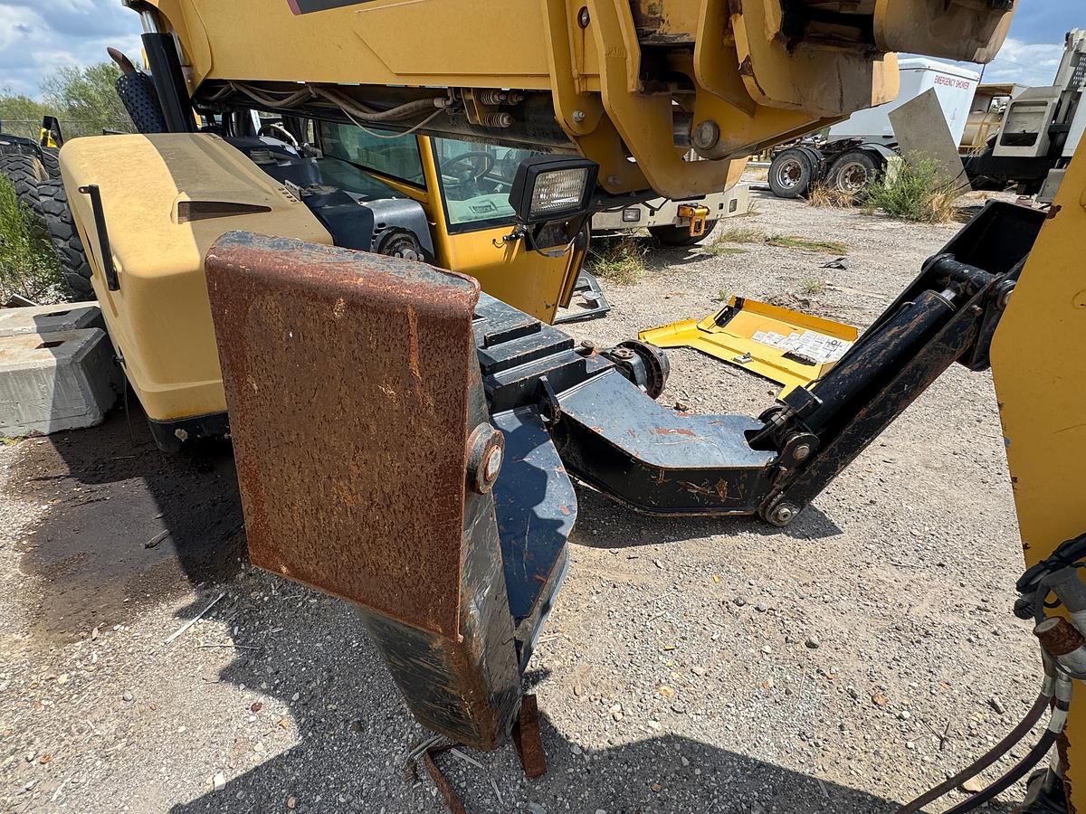 Used 2012 Caterpillar TL1255 Telehandler