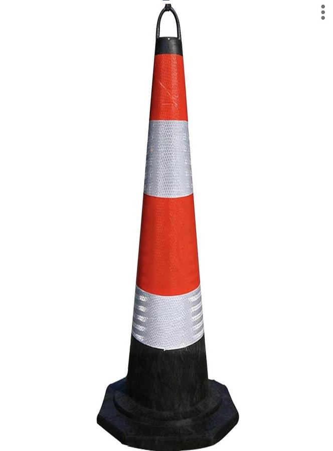 Used (250) Safety Traffic Cones (UNUSED)