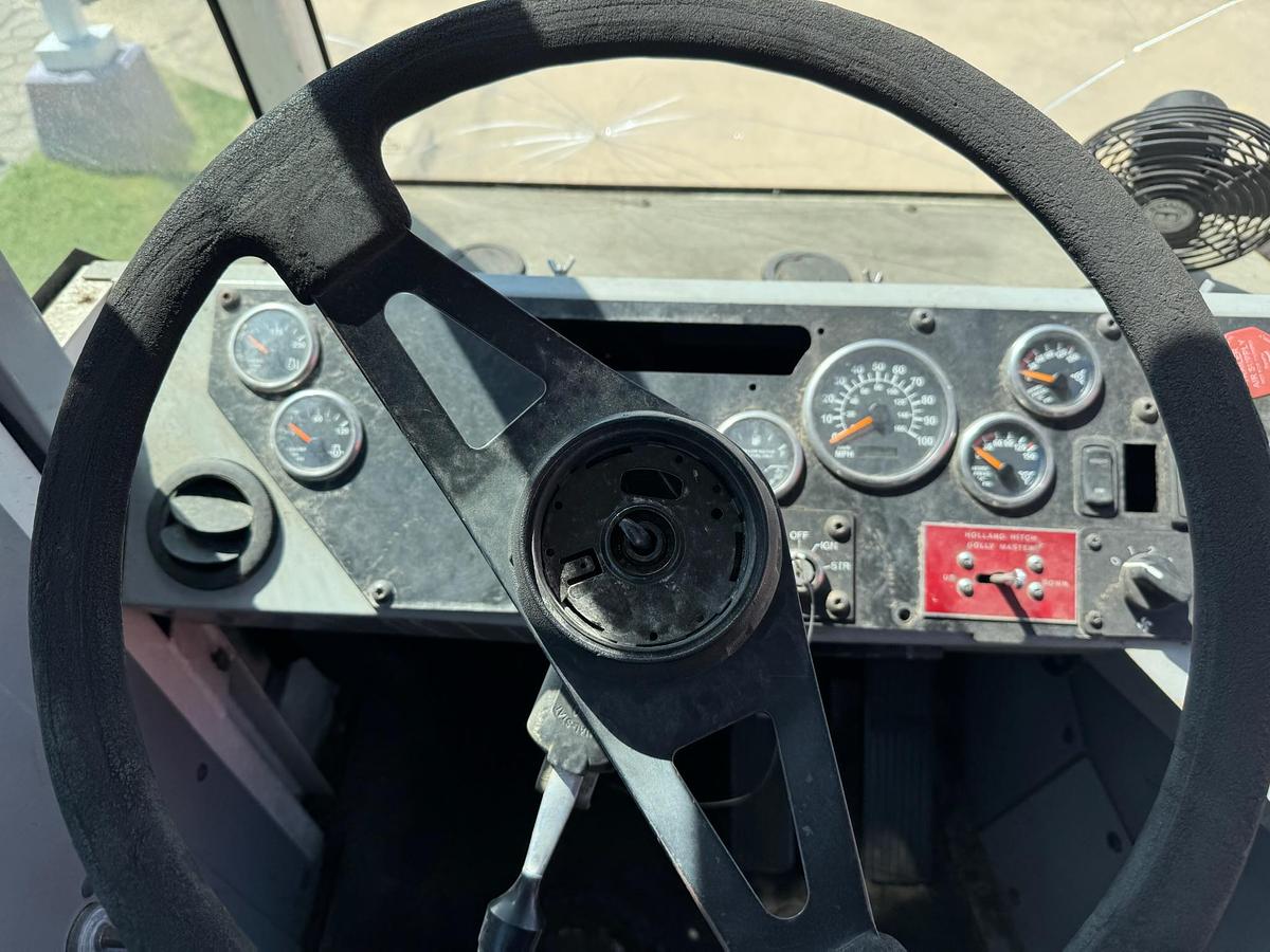 Used 2019 Autocar 4x2 Spotter Truck