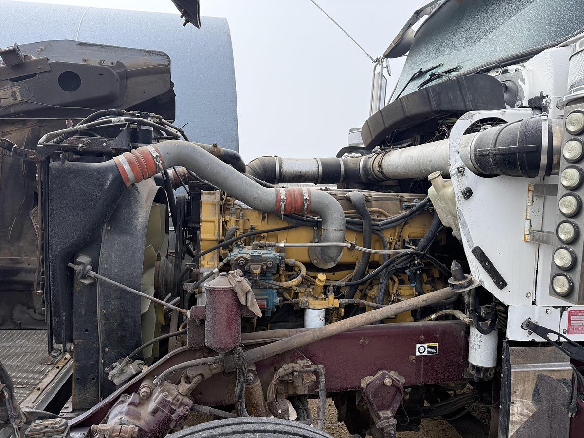 Used 2004 Kenworth Slick Truck