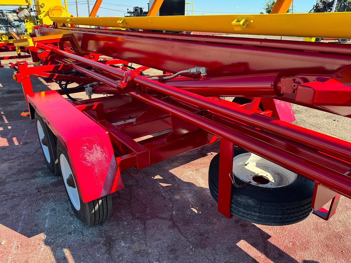 Used Vektor Gooseneck Hydraulic Pipe Handler Trailer