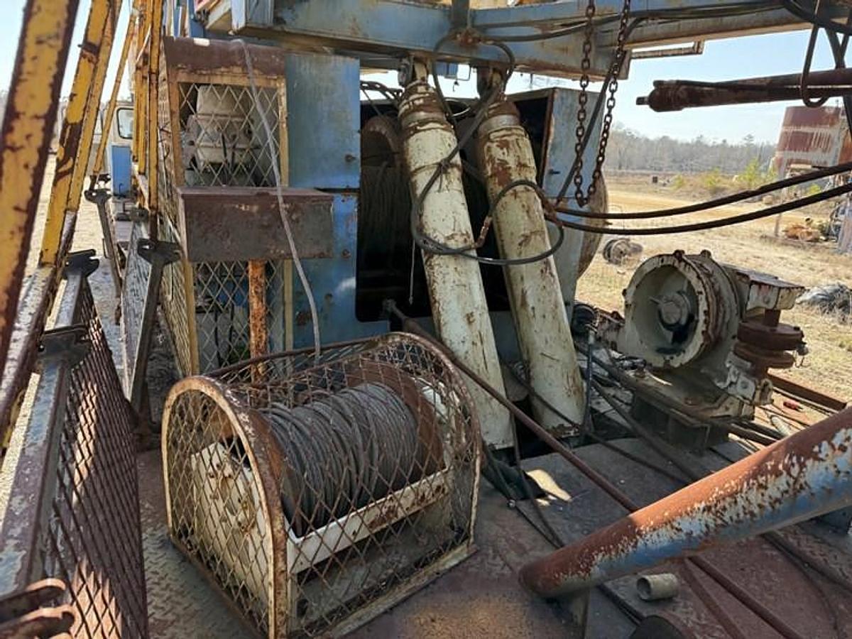 Used 2007 Moor Rig XJ60 DD 104'-200K Well Service Workover Rig