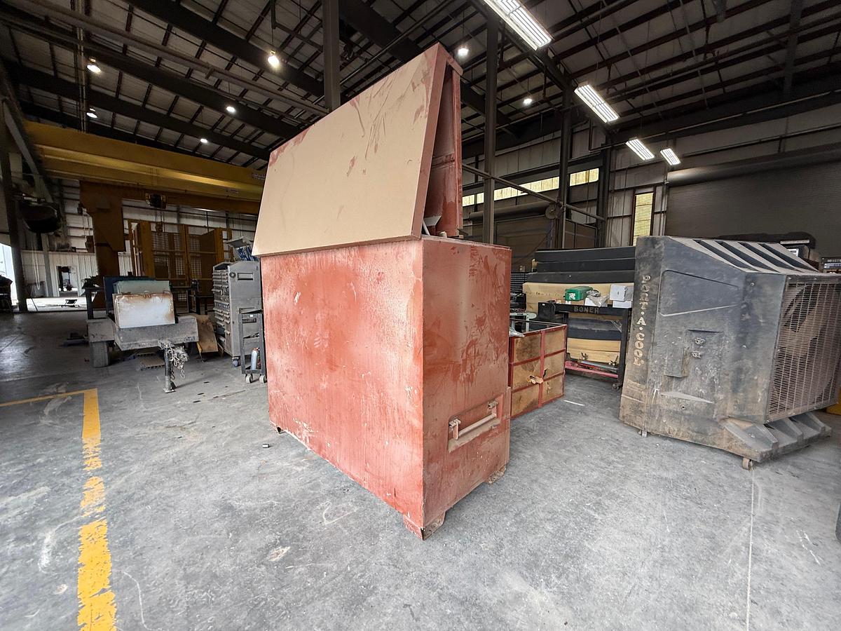 Used Loaded Tool Boxes