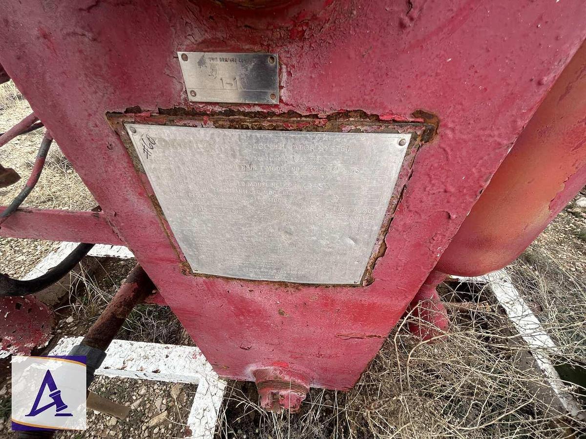 Used Volvcon 5-Station 70-Gallon Accumulator