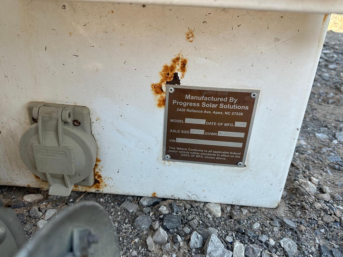 Used Solar Light Tower SLT600, Inoperable Missing Axle and Wheels, Missing Trailer Hitch.