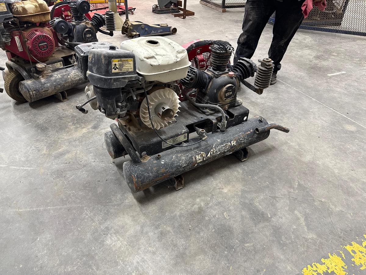 Used North Star 8 Gallon Air Compressor