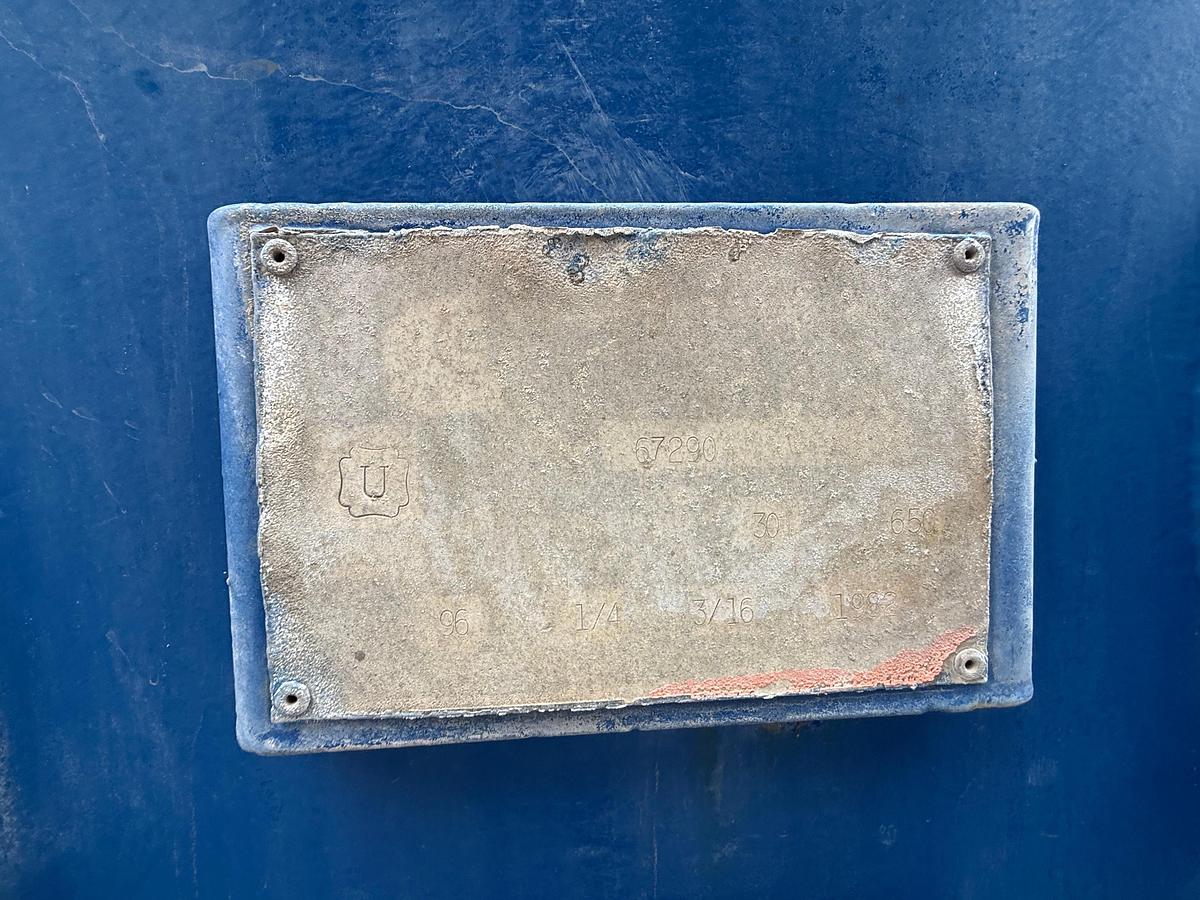 Used 1982 Clark 660 Cement Bulk Trailer
