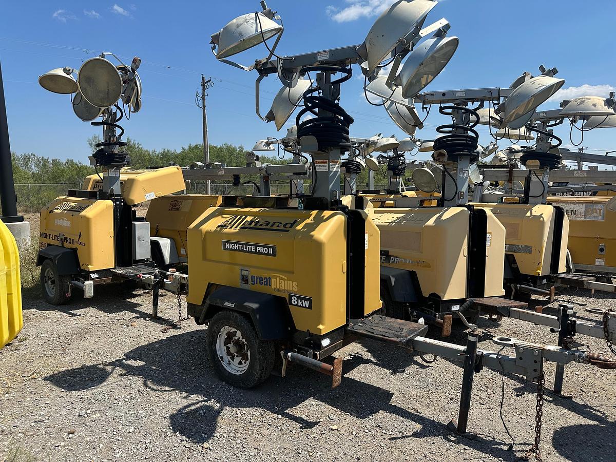 Used Allmand Night-Lite 2 8KW Light Plant withKubota Engine