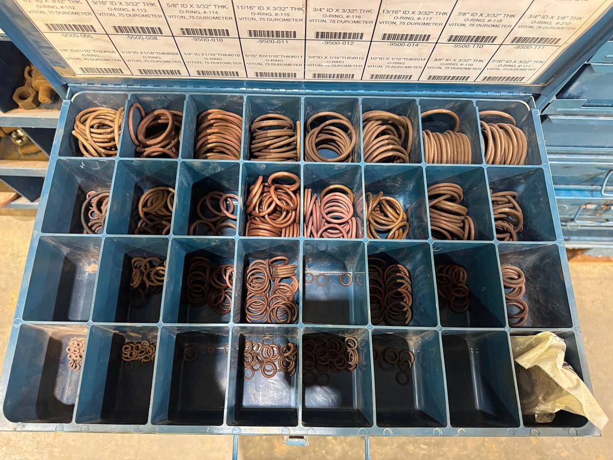 Used Bolt Cabinets - Roll Pins, Set Screws, Fuses, Cable Ties, O-rings and More