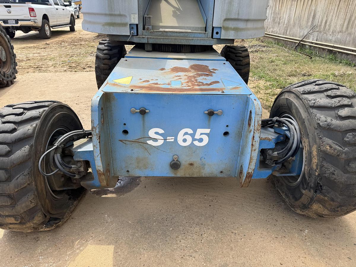 Used 2002 Genie S-65 4x4 Telescopic Boom Lift