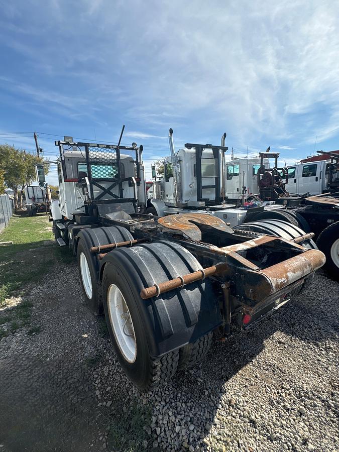 Used 2005 Mack Haul Truck CV713