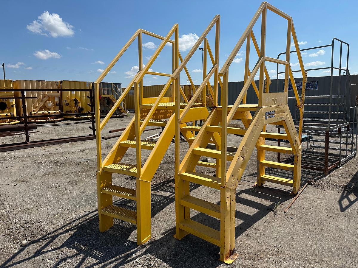 Used Metal Fence/BurmCrossing