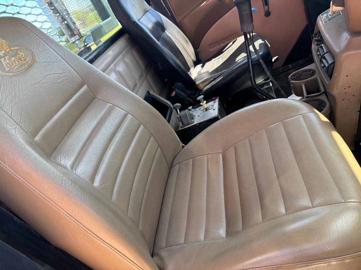 Used 2005 Mack Haul Truck CV713