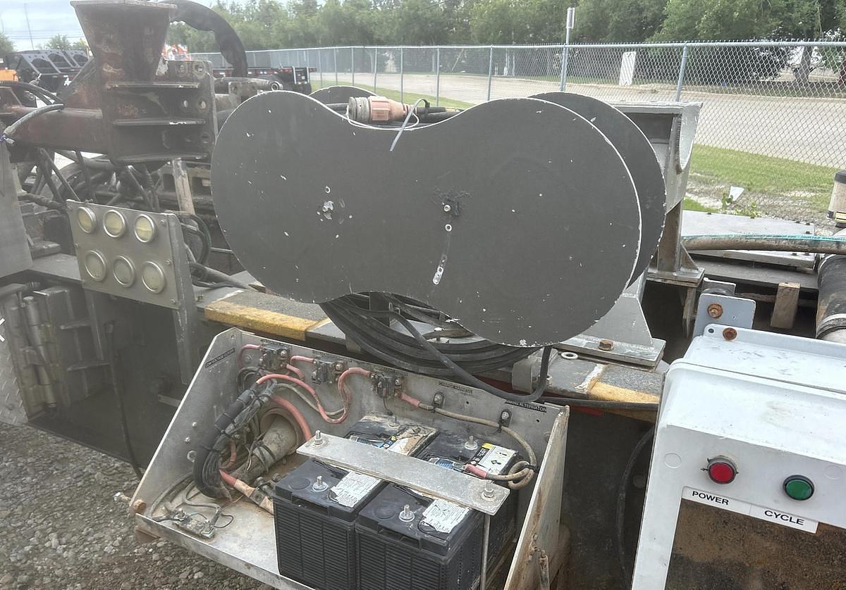 Used 2012 Loadcraft Industries LCI-25T-C Frac Pump
