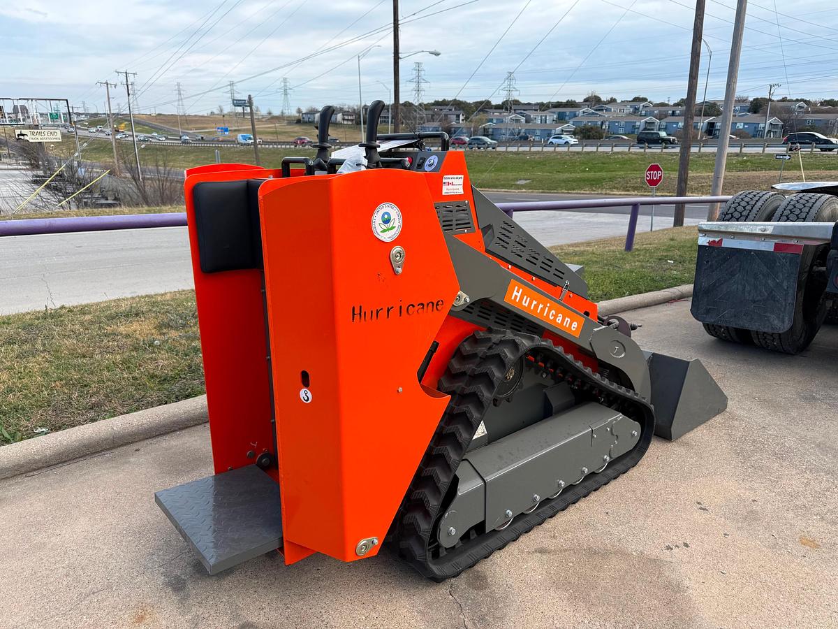 Used Hurricane Mini Skid Steer - BRAND NEW!